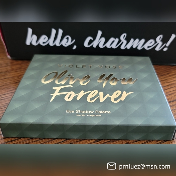 Violet Voss Other - Violet Voss Olive You Forever Eyeshadow Palette